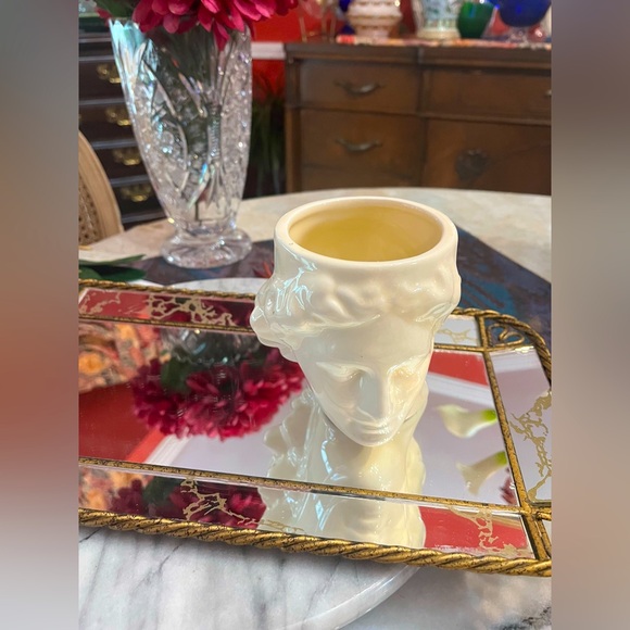 Collectible Sculpted Ceramic Greek Apollo White Mug, God of Music & Poetry - Picture 7 of 13